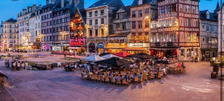 La Roseraie Apartment Rouen Ngoại thất bức ảnh